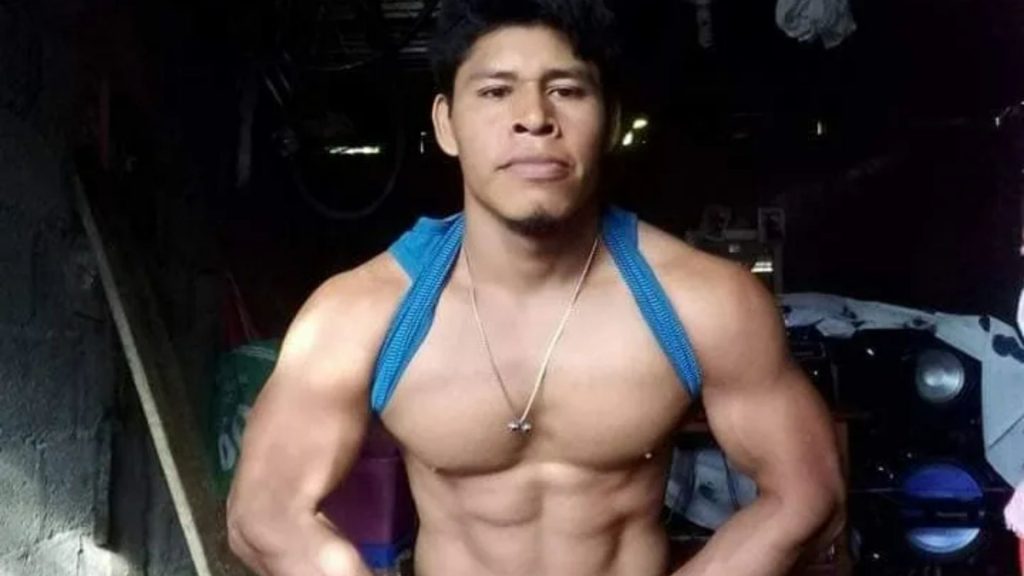 I’m a ripped bodybuilder but I NEVER set foot in a gym…my job alone gets me stacked – people say I look like The Rock