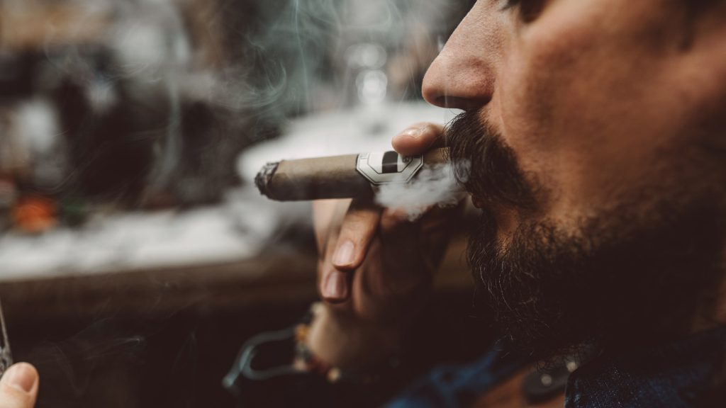 Huge change in Brits’ smoking habits revealed as number of people puffing on pipes and cigars surges in last decade