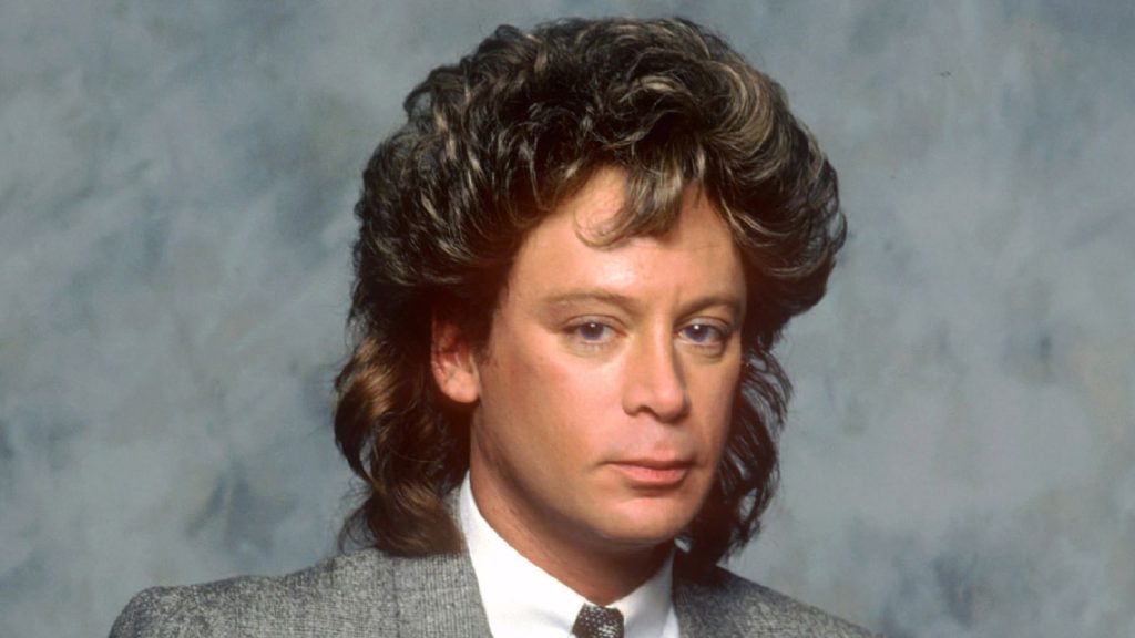Eric Carmen: All By Myself singer and Raspberries frontman dies | Ents & Arts News