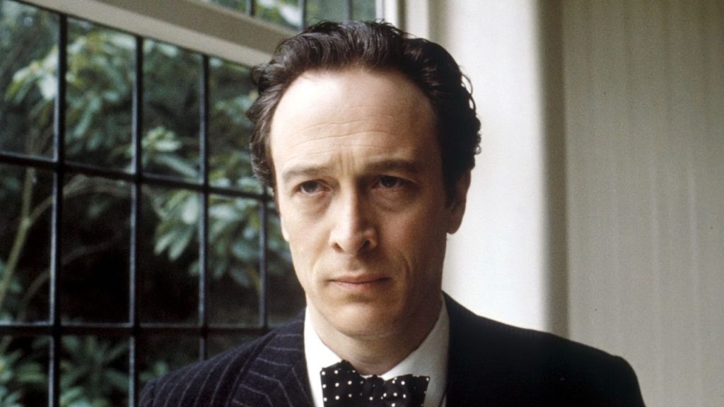 Star Wars and James Bond actor Michael Culver dies | UK News