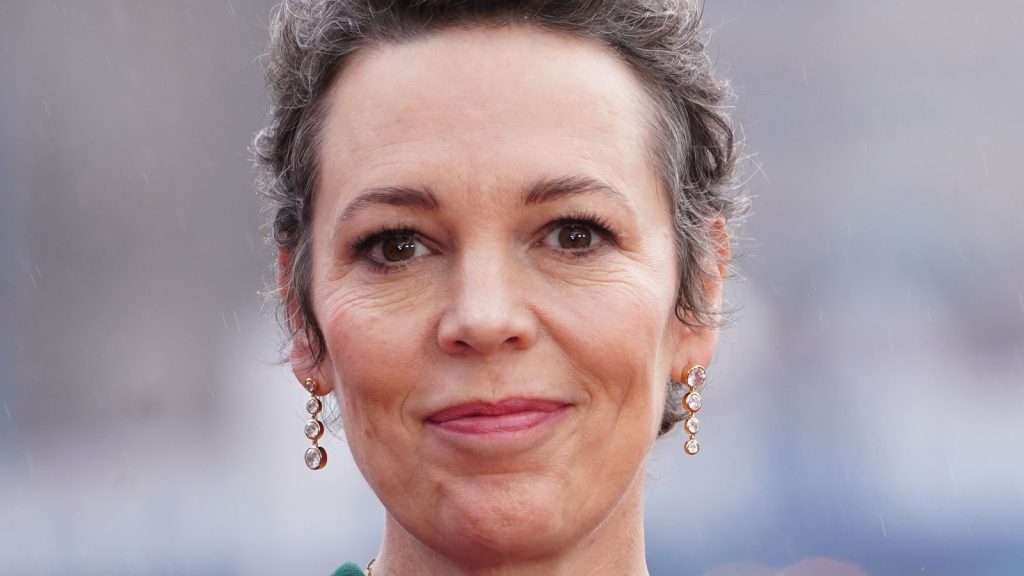 Olivia Colman: I’d be paid more if I was Oliver, says actress – as she hits out at gender pay gap | Ents & Arts News