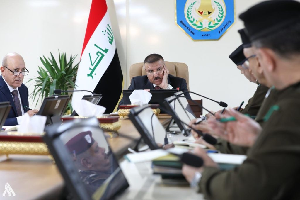 The Minister of Interior discusses with the President of the Iraqi Federation of Kikushinkai the development of members’ combat skills