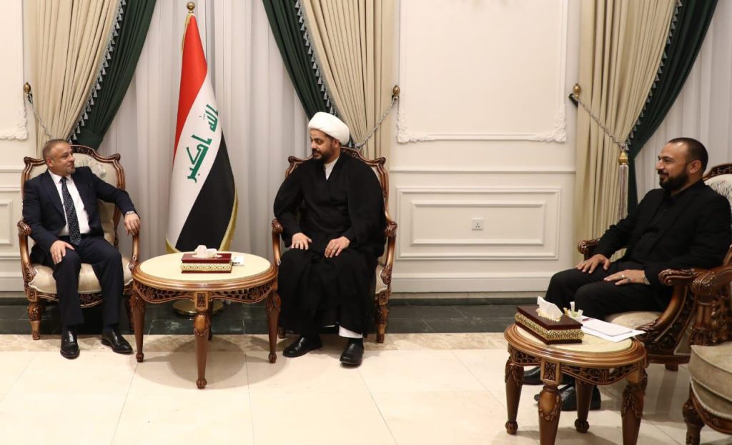 Sheikh Al-Khazaali discusses the conditions of the province with the governor of Salah al-Din