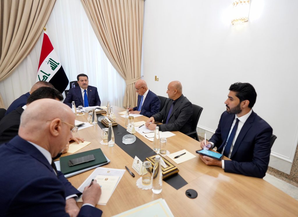 Al-Sudani directs to raise the level of health and housing services for inmates of detention centers and prisons