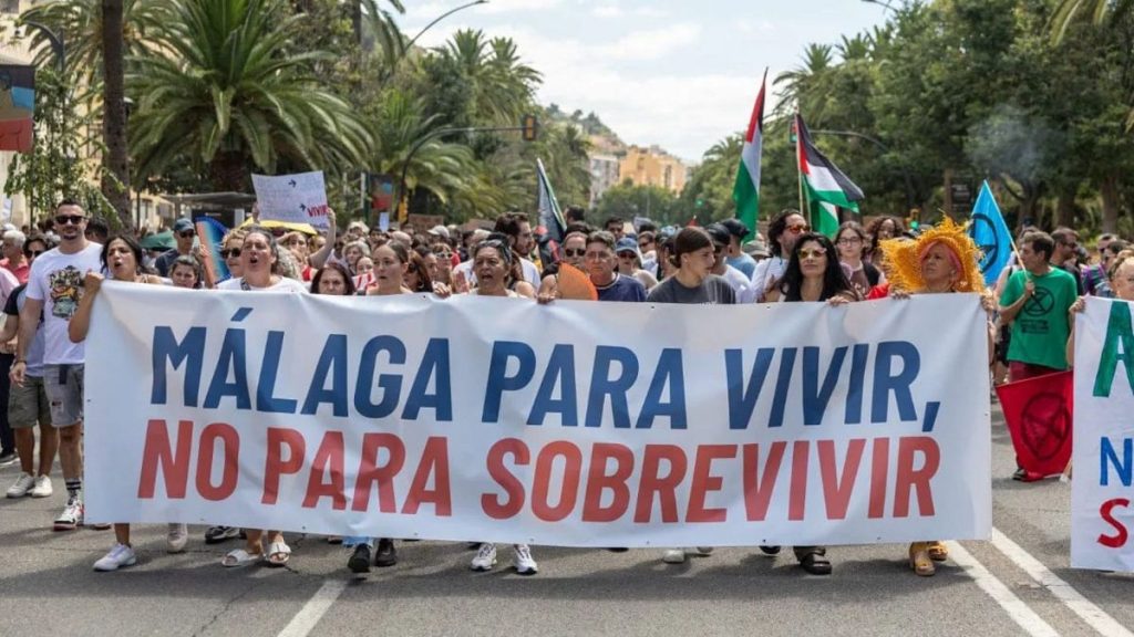 ‘Málaga for living, not surviving’: Locals protest tourism amid rising rents and gentrification