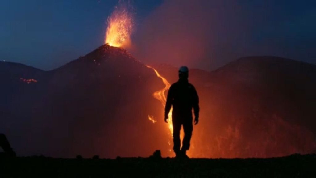 Video. Spectacular display as Mount Etna erupts in Sicily