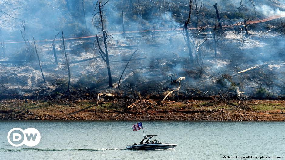 California wildfires force thousands to evacuate – DW – 07/04/2024
