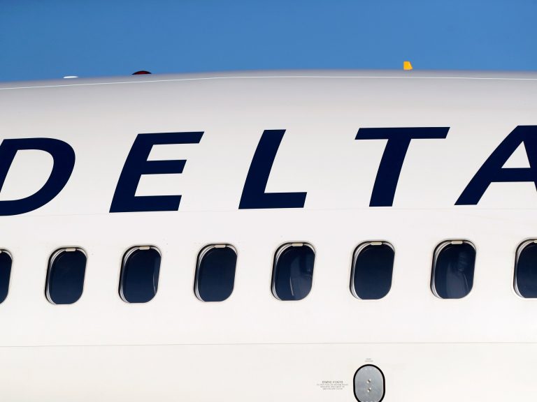 US regulators investigate Delta as it struggles to recover from outage | Aviation News