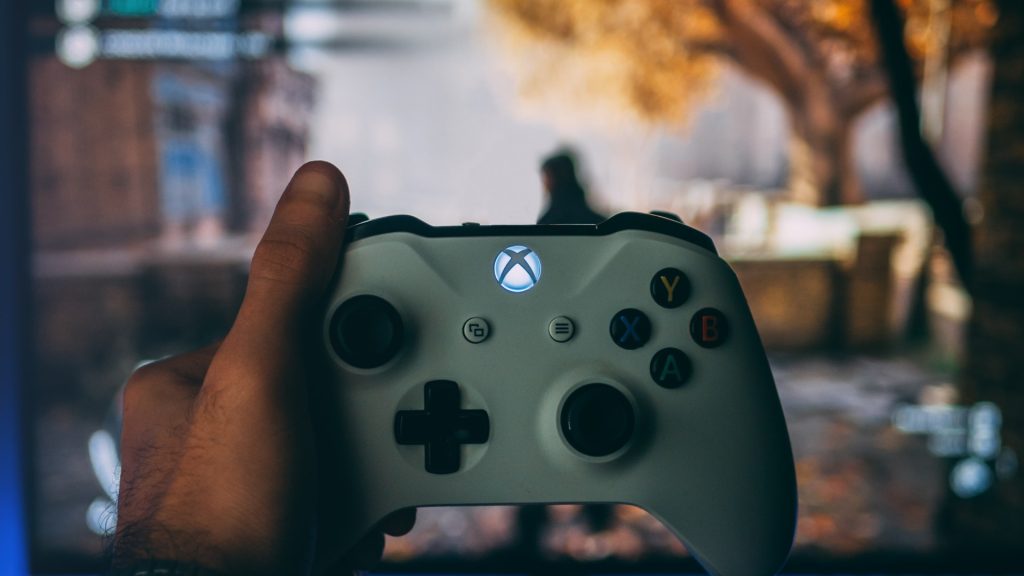 FPS gamers must grab three popular games before they’re gone for good – including an 89-rated title