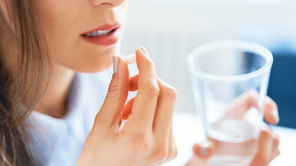 ‘Dream come true’ drug could make women fertile for an extra 5 years and help them live 14% longer, scientists say