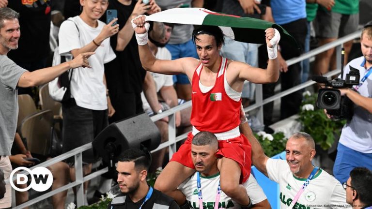 Imane Khelif wins women’s boxing gold – DW – 08/09/2024