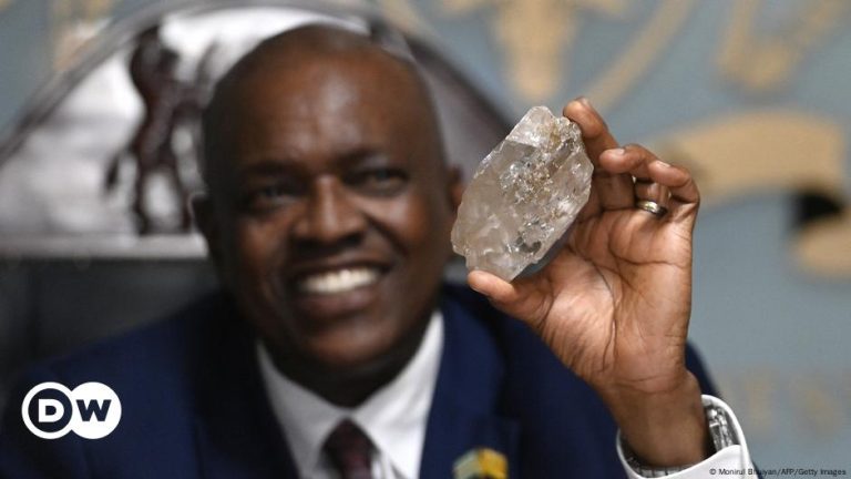 Botswana unearths world’s second-largest diamond – DW – 08/22/2024