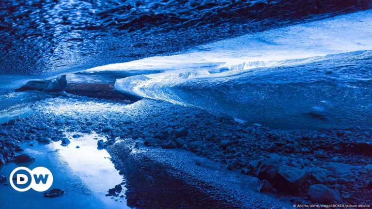 2 missing in ice cave collapse – DW – 08/26/2024