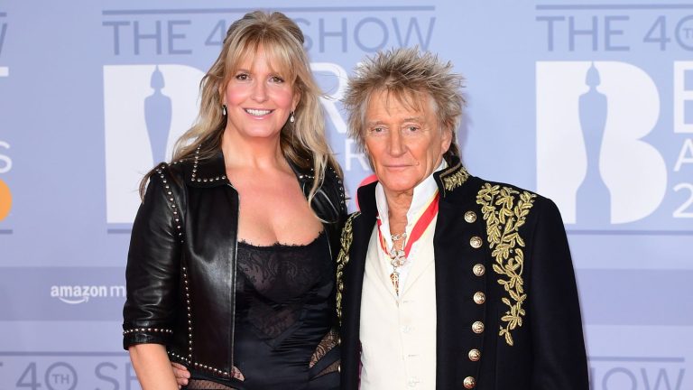 Rod Stewart denies ‘rift’ in marriage to Penny Lancaster | Ents & Arts News