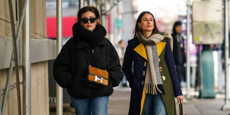 This Jacquemus scarf will go well with your outfits this fall