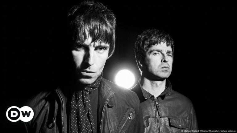 Oasis reunion tour tickets cause online frenzy – DW – 08/31/2024