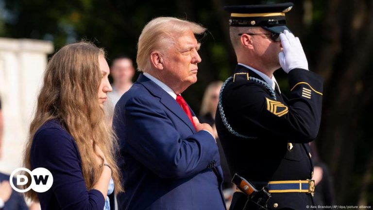 Harris calls Trump’s Arlington visit ‘a political stunt’ – DW – 09/01/2024