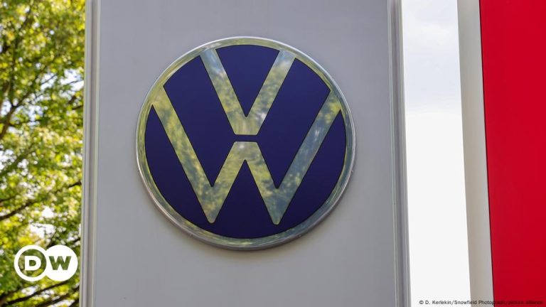 Habeck says Germany’s considering how to support Volkswagen – DW – 09/20/2024