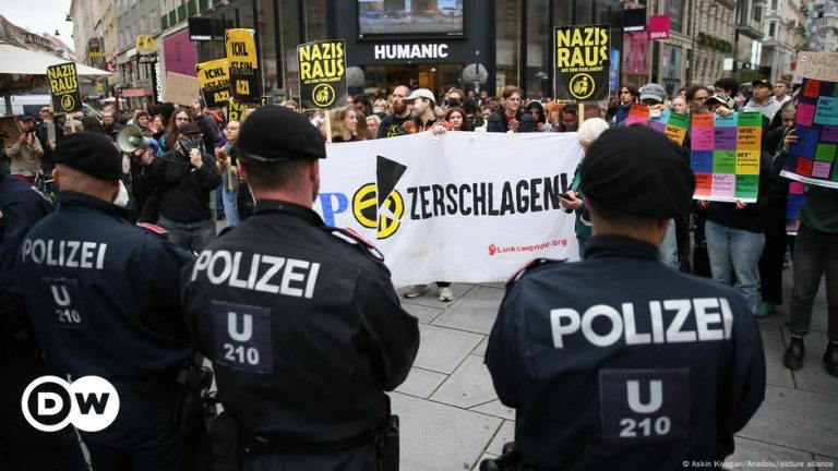 Outrage on election eve amid funeral with Nazi song – DW – 09/29/2024