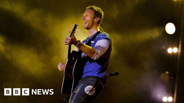 How much are Coldplay 2025 tickets for Hull and Wembley?