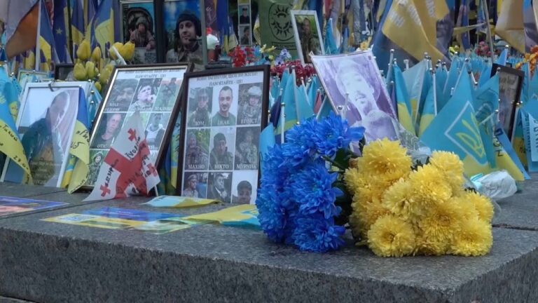 Video. Ukrainian families rally for answers on missing loved ones in combat