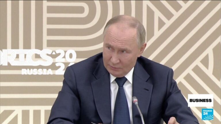 Russia's attempt to end dollar dominance and bypass Western sanctions