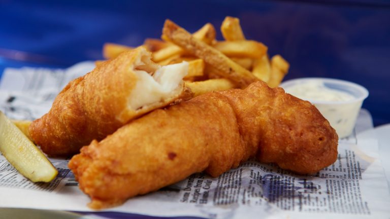 Fish & chip shop ordered to sell FRUIT & VEG by NHS bosses if it wants to open – to stop locals getting fat