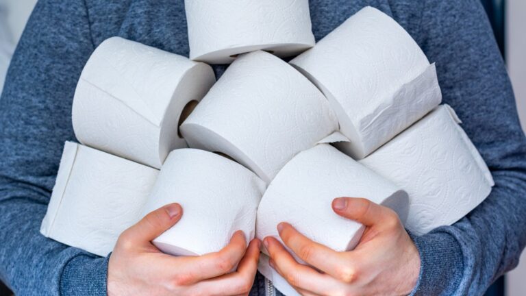 How normal is your poo? 11 tips to help you reach ‘the Goldilocks zone’ and how many times you should really go a week