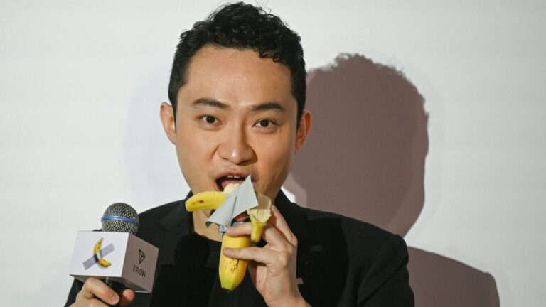Man eats £4.9m banana artwork | Offbeat News