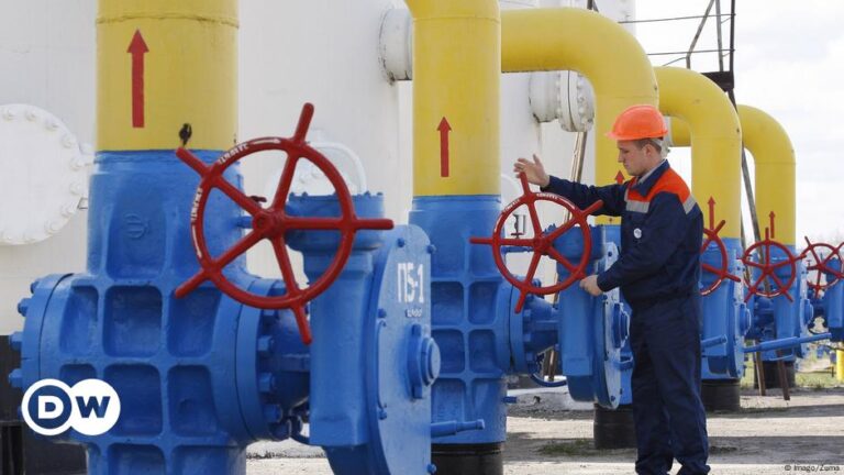 As Russia-Ukraine gas deal ends, worries mount in EU’s east – DW – 01/02/2025