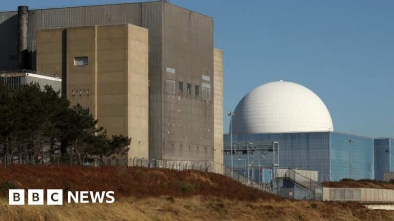 Starmer vows to curb ‘NIMBY’ legal blocks on infrastructure