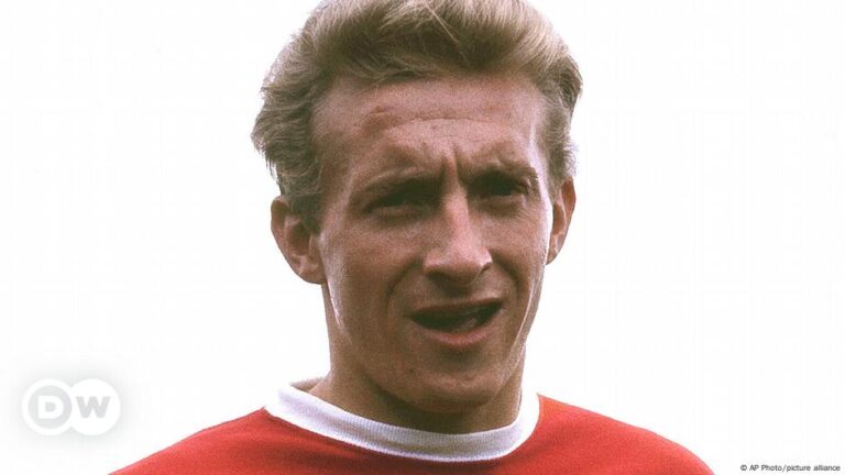 Manchester United legend Denis Law dies aged 84 – DW – 01/17/2025