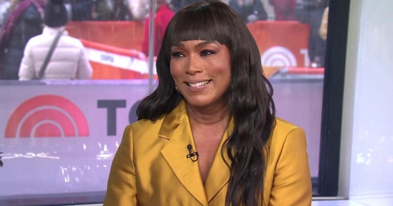 Angela Bassett talks ‘Zero Day,’ Robert De Niro, 40-year career