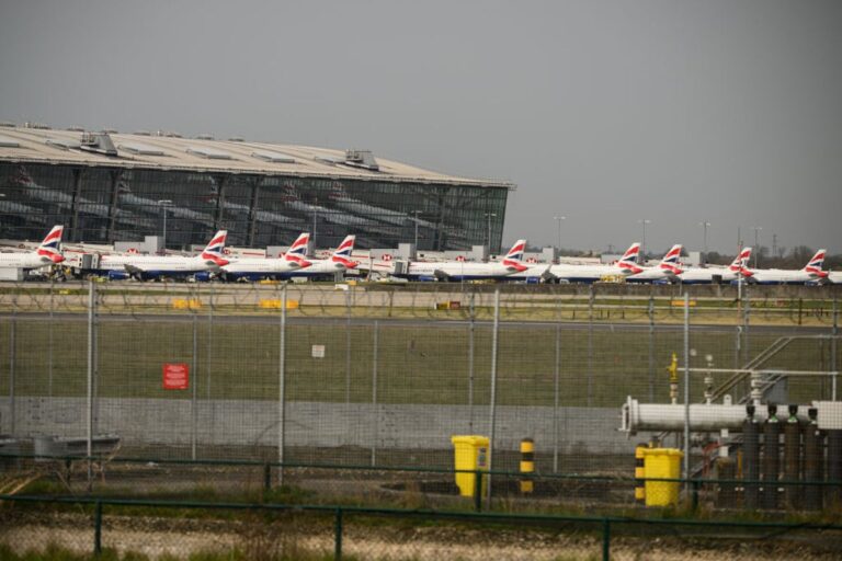 Heathrow closure to cost UK economy up to £4.8m in lost tourism