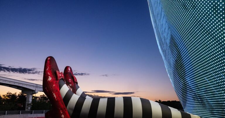 Sphere reveals further details on AI-enhanced ‘The Wizard Of Oz’ | News