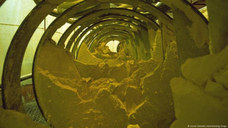 It’s radioactive and it’s everywhere – DW – 06/23/2025