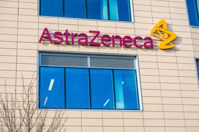 AstraZeneca pauses £200m expansion in Cambridge