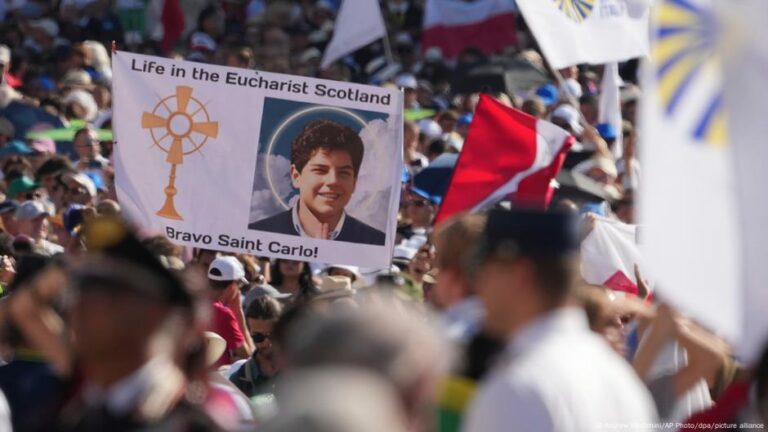 ‘God’s influencer’ declared first millennial saint – DW – 09/07/2025