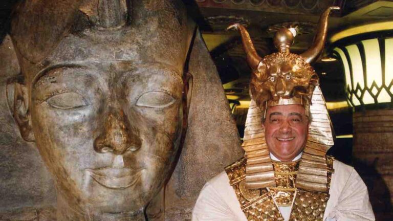 Harrods to remove sculptures depicting Fayed as an Egyptian pharaoh | UK News