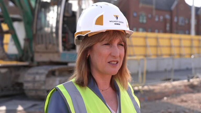 Zero growth in July as economy ‘continued to slow’, official figures show | Money News