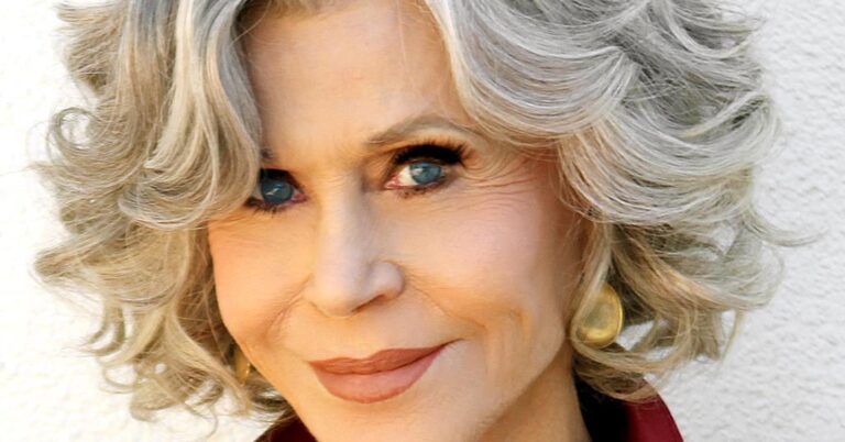 Jane Fonda relaunches Committee For The First Amendment; hundreds from Hollywood show support | News