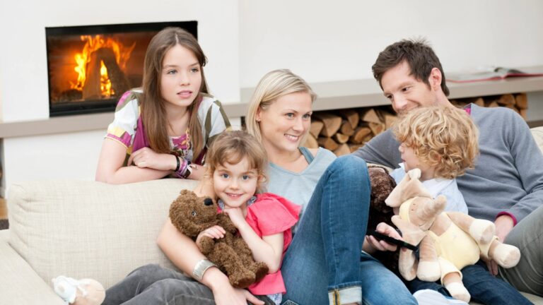 Free trips to the cinema, fun family video games & movies that cost NOTHING to entertain the kids this half-term