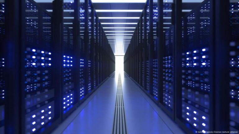 Will the AI bubble burst as investors grow wary of returns? – DW – 11/06/2025