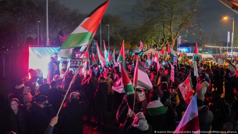 UK tightens security for Maccabi Tel Aviv football match – DW – 11/06/2025