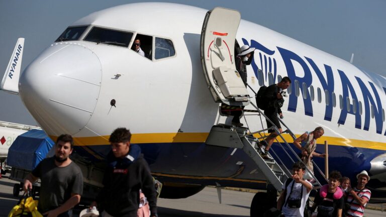 Ryanair boss hits out at chancellor over growth as profits climb 42% | Money News