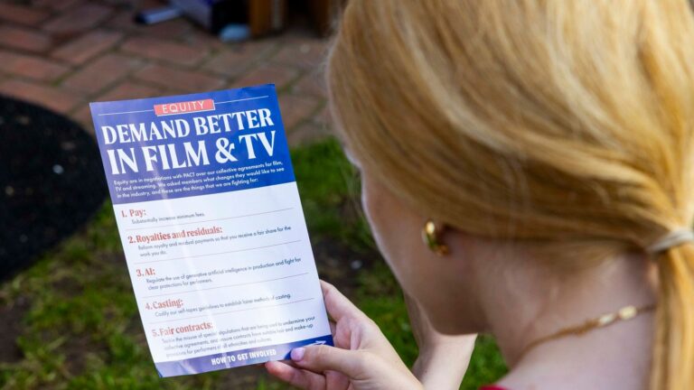 Actors vote for industrial action over AI concerns | Ents & Arts News