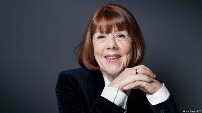 Book by mass rape survivor Gisele Pelicot tells her story