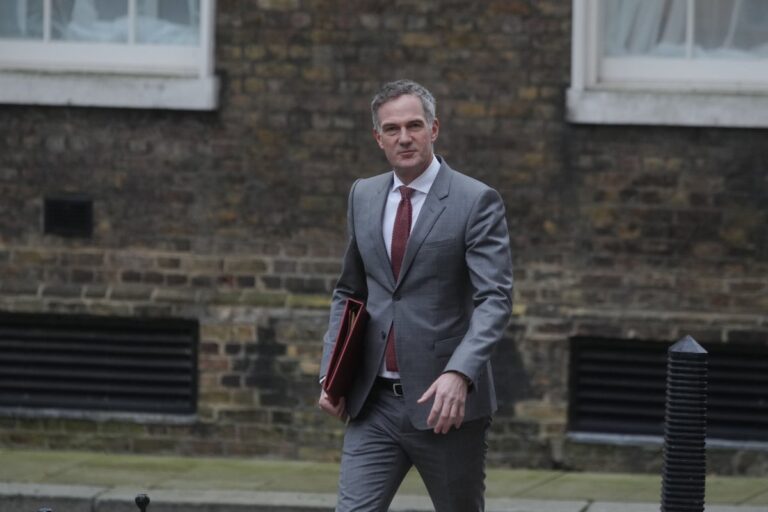 Government grant to reopen CO2 plant amid fears of Iran-linked shortages