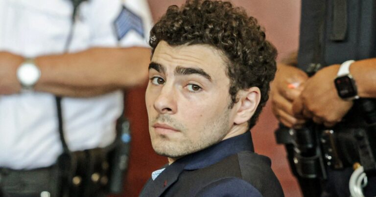 Luigi Mangione will use a psychiatric defense in state murder case