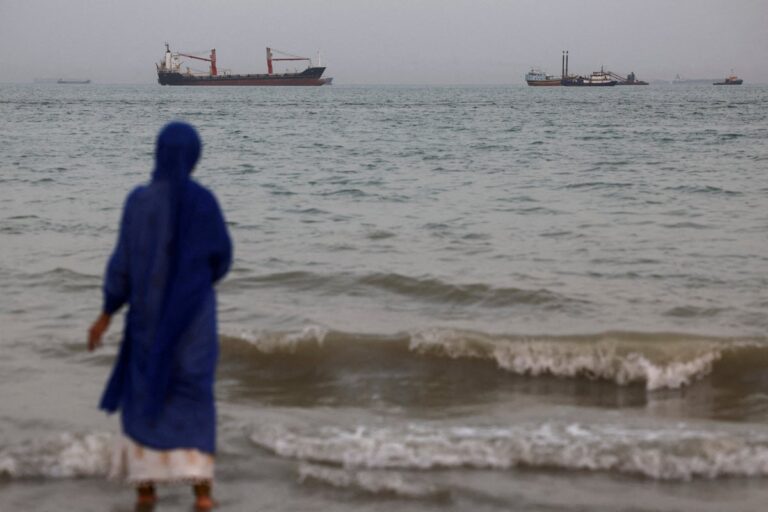 Oil prices remain close to one-month high as Yemen announces Red Sea blockade